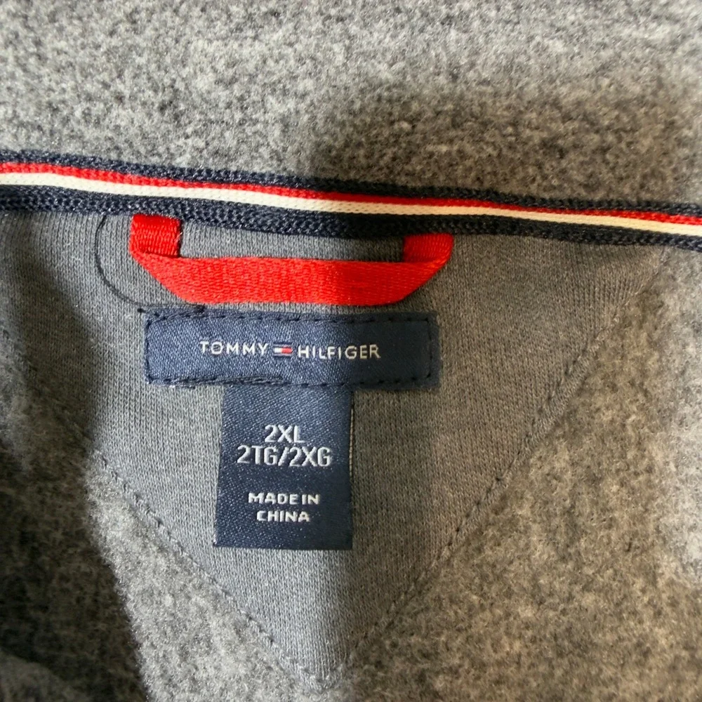Tommy Hilfiger Mens 2XL Gray Full Zip Fleece Jacket Embroidered Logo M Mock Neck
